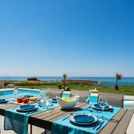 Beachfront Nymphes Aigli, Brand New With Pool, Children Area & Bbq Villa