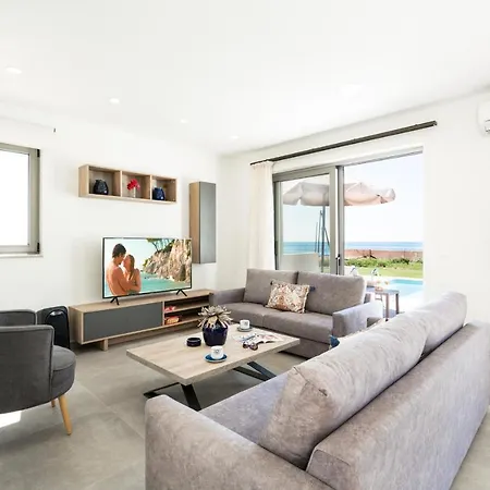 Villa Beachfront Nymphes Aigli, Brand New With Pool, Children Area & Bbq *