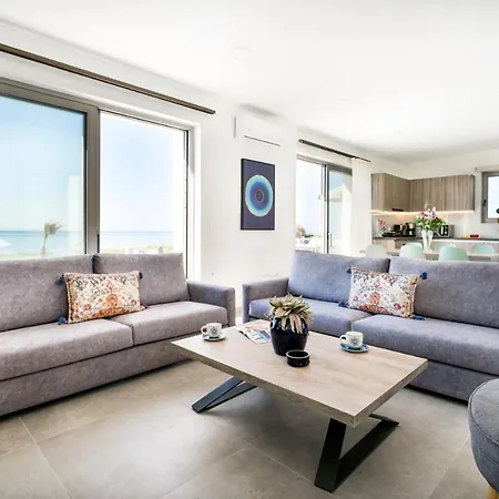 Beachfront Nymphes Aigli, Brand New With Pool, Children Area & Bbq Villa Skaleta